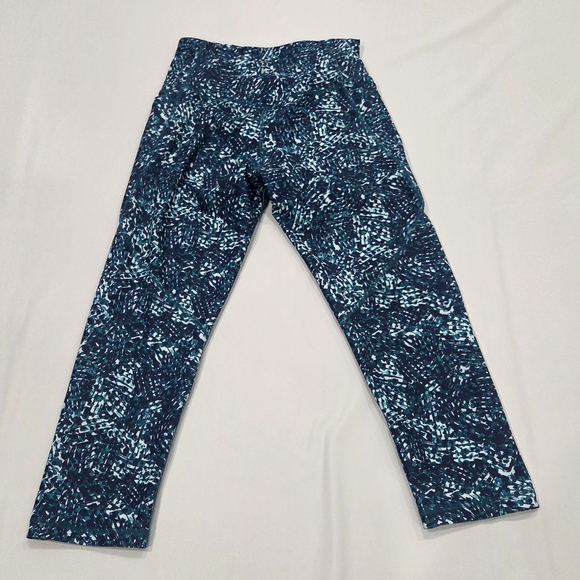 Old Navy PowerSoft High-Rise Leggings - Blue Abstract Print - Size M - Picture 4 of 4